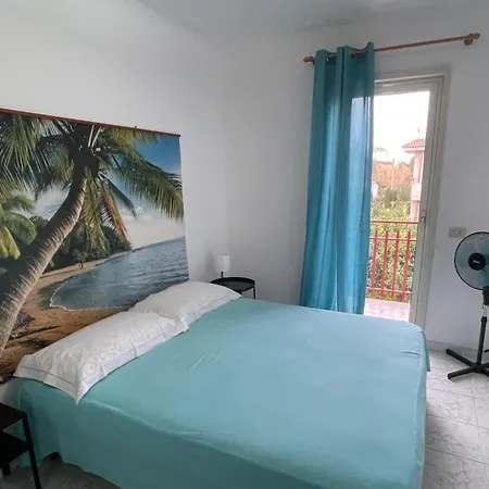 Sunshine Holiday home Fondachello (Mascali)