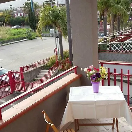 Sunshine Holiday home Fondachello (Mascali)